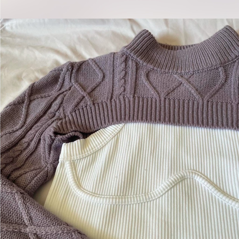 Cable Knit Crop Sweater in Purple